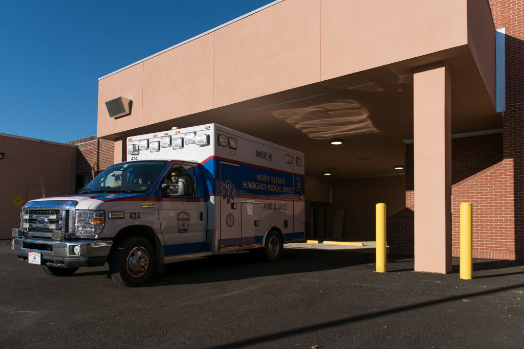 2015.10.12-FrickER-toned-151_sm 2015.10.12-FrickER-toned-151_sm