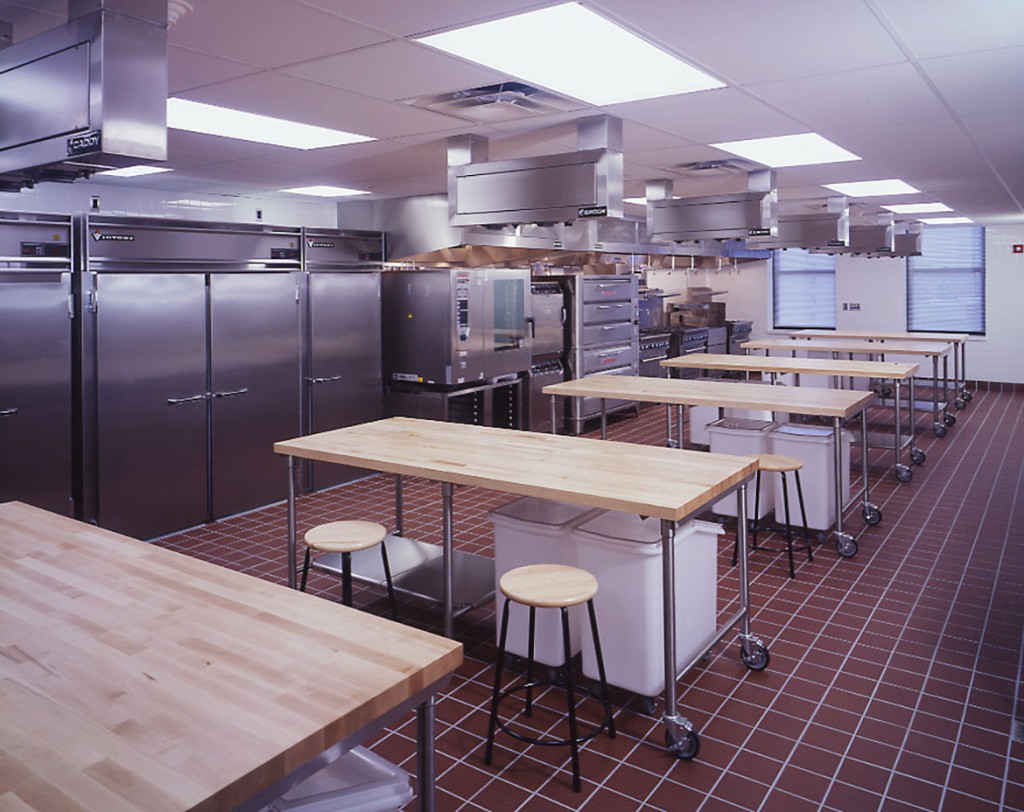 Art-Institute-Pittsburgh-Culinary-School-Kitchen
