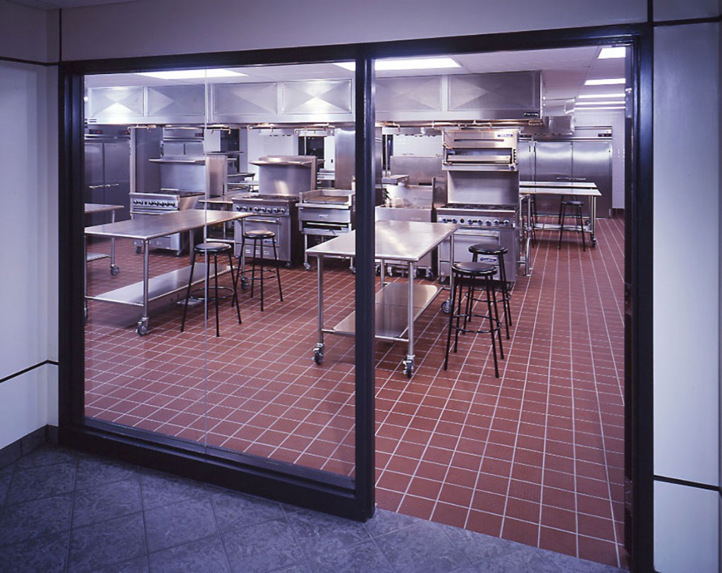 Art-Institute-Pittsburgh-Culinary-School-outside-kitchen