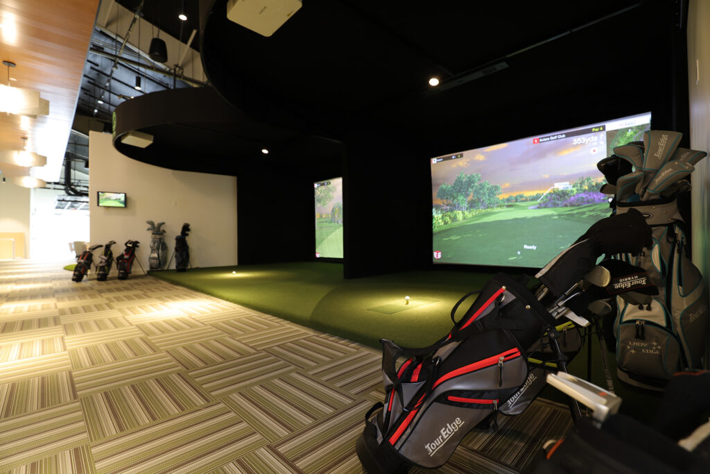 GolfSimulators-1 GolfSimulators-1