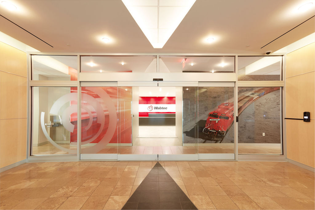Lobby225116.retouched.flat Lobby225116.retouched.flat